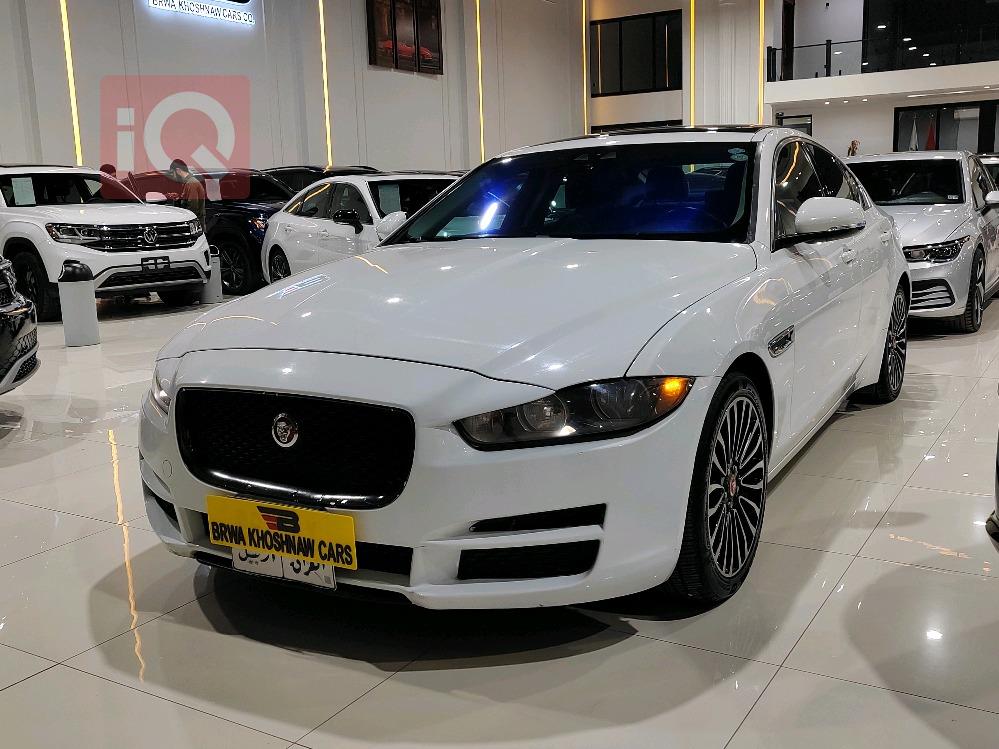 Jaguar XE